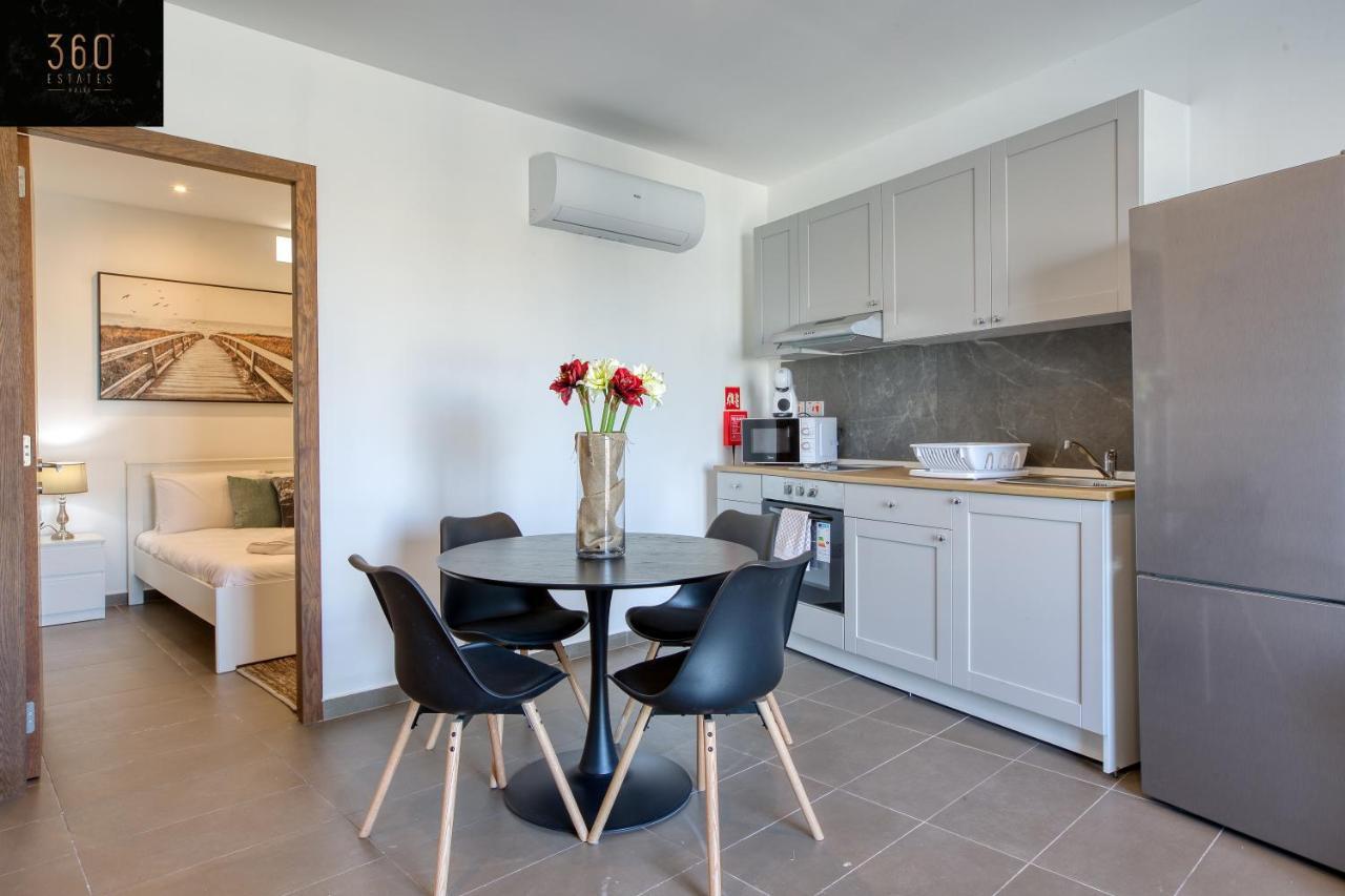 Gzira'S Seashore Stayaway Close To Manuel Island Esterno foto